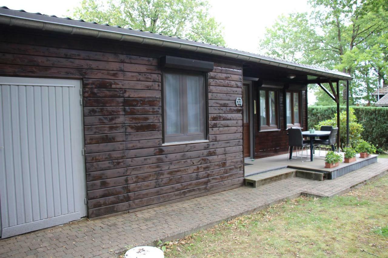 Hôtel Chalet les brulins à Resteigne Extérieur photo